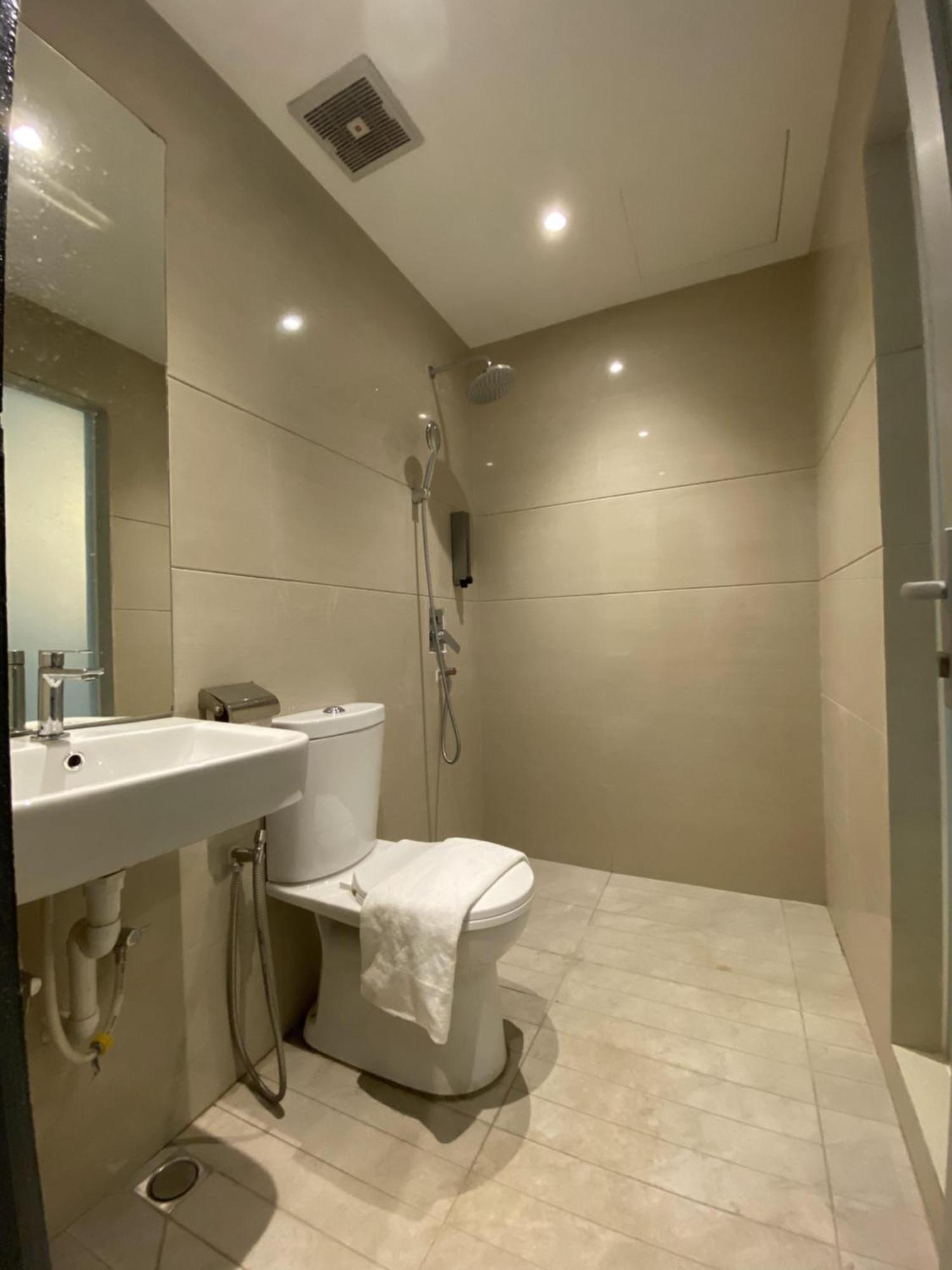 T Hotel Jalan Sultanah Alor Setar Zewnętrze zdjęcie